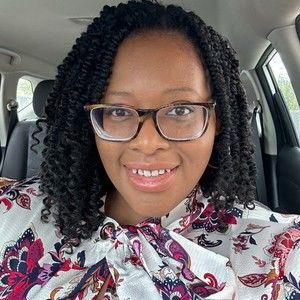 Meet your Posher, Gwendolyn